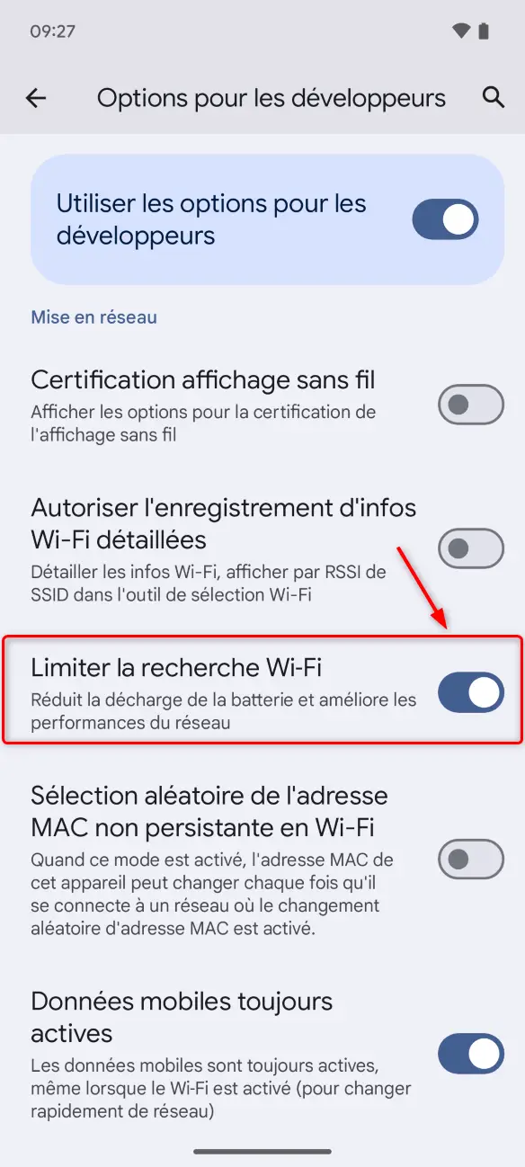 Activer l'option "Limiter la recherche Wi-Fi" pour réduire la décharge de la batterie et améliorer les performances réseau sur Android